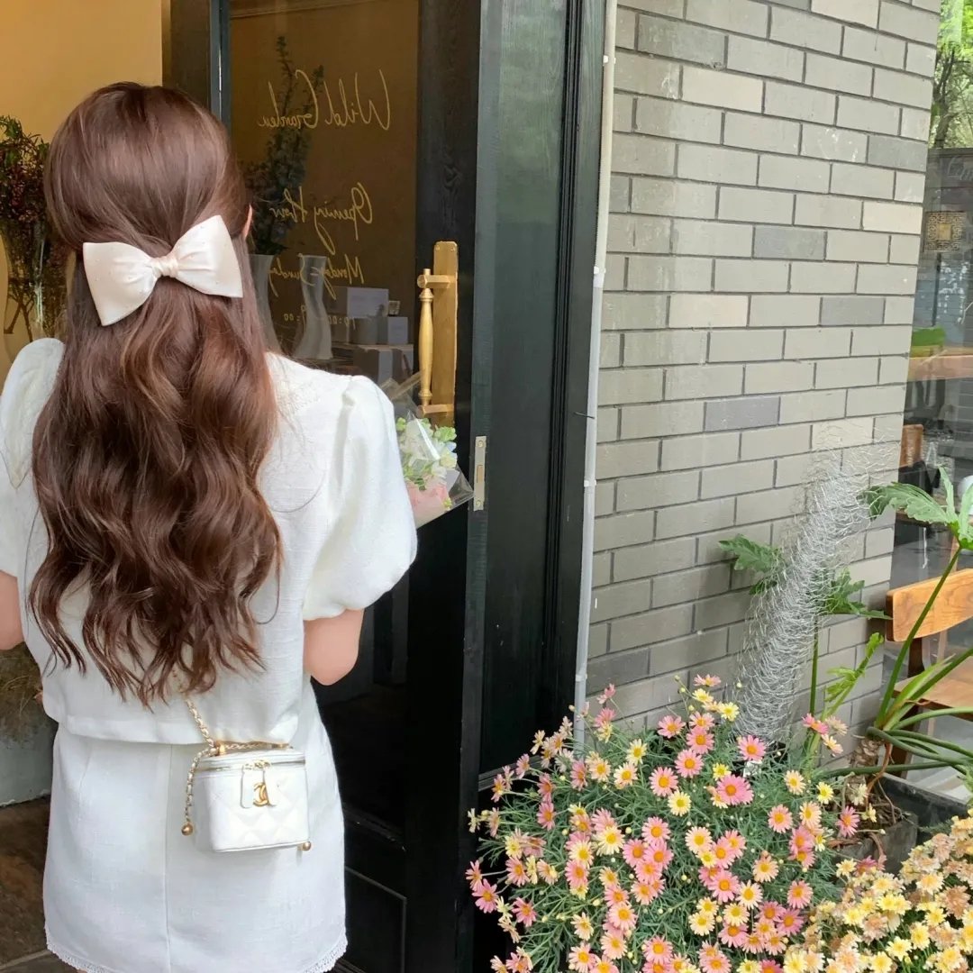 百合绽放